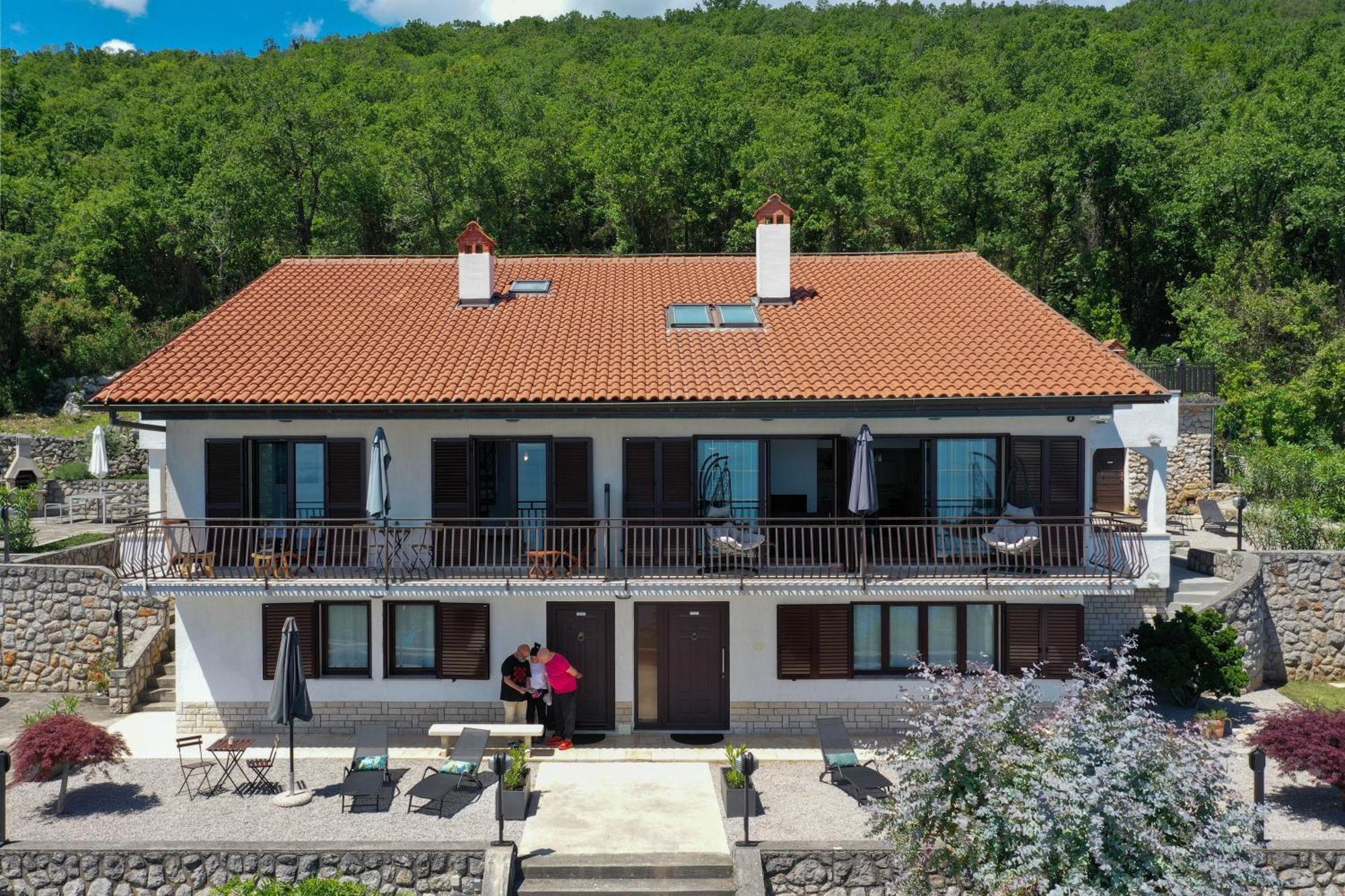 Apartments Near The Beach, With Terraces And Seaview At House B. Mošćenička Draga Eksteriør billede