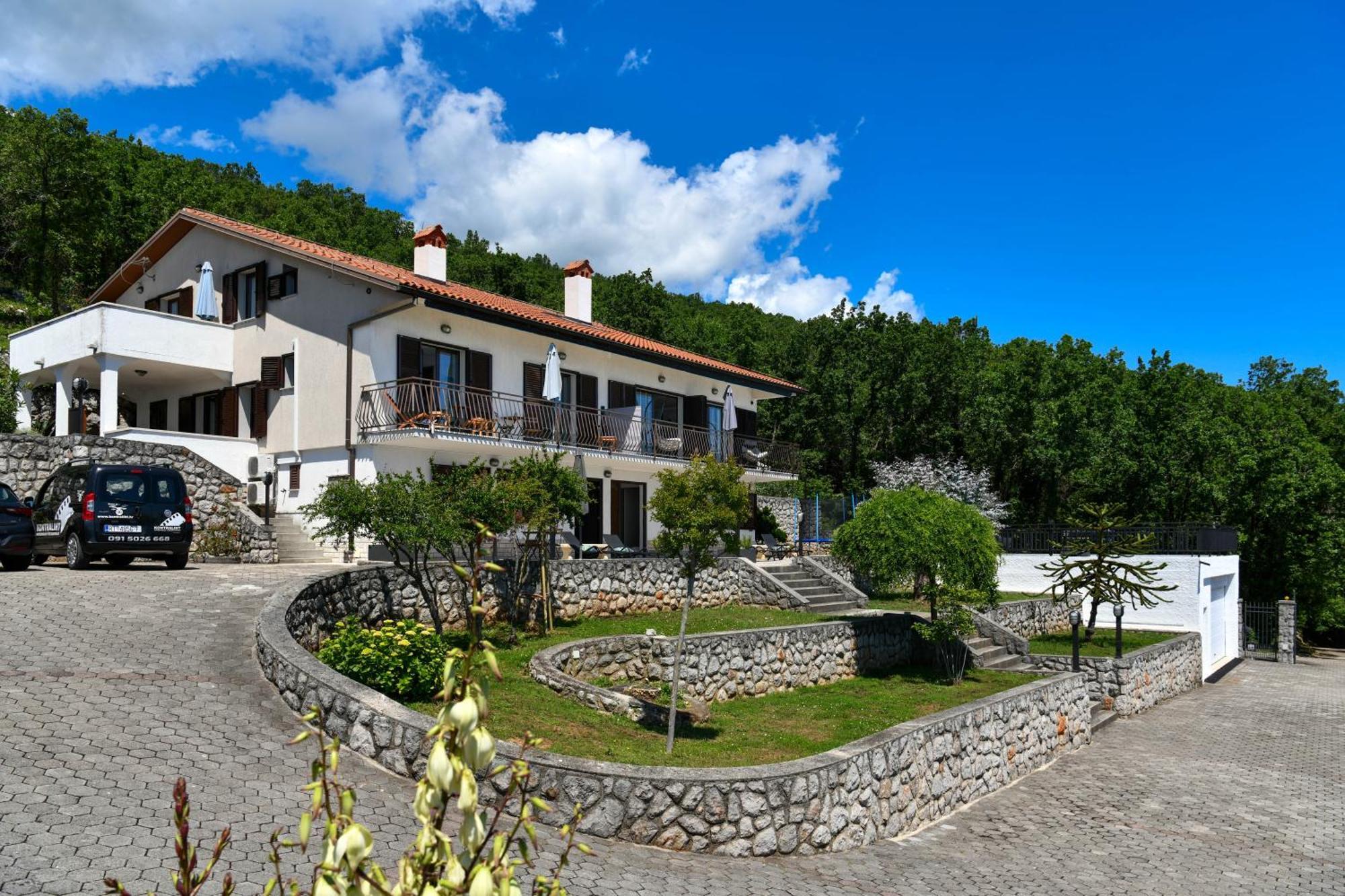 Apartments Near The Beach, With Terraces And Seaview At House B. Mošćenička Draga Eksteriør billede